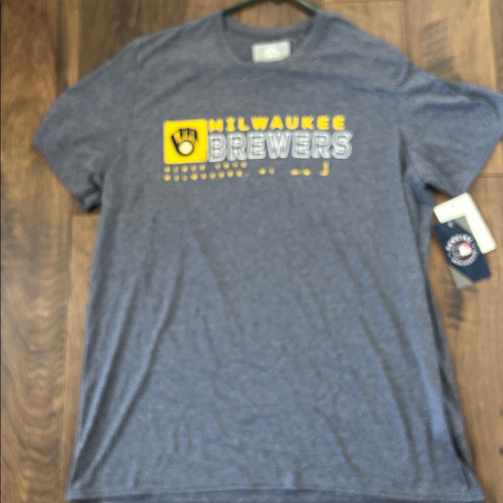 New Milwaukee Brewers unisex extra large Genuine Merchandise Blue T-Shirt